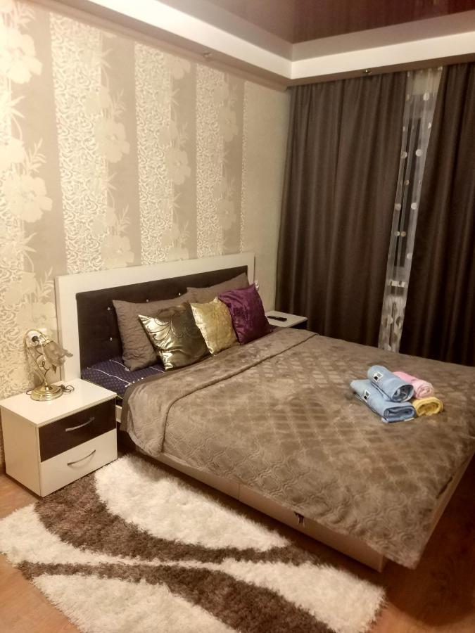 Apartment 2Bedrooms On Stalevarov Near State Medical University Zaporizhia Exterior foto